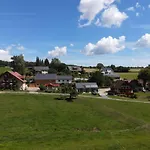 Zirbenholzwohnung Lochau * Eckersdorf
