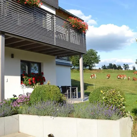 Zirbenholzwohnung Lochau Apartman *