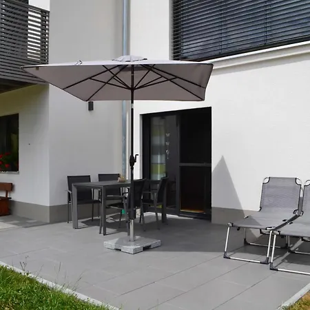 Zirbenholzwohnung Lochau * Eckersdorf