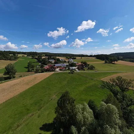 Apartment Zirbenholzwohnung Lochau Eckersdorf