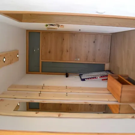 Apartment Zirbenholzwohnung Lochau *