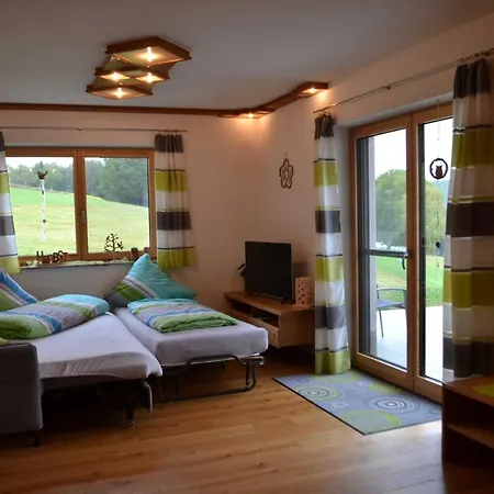 Zirbenholzwohnung Lochau Apartment Eckersdorf