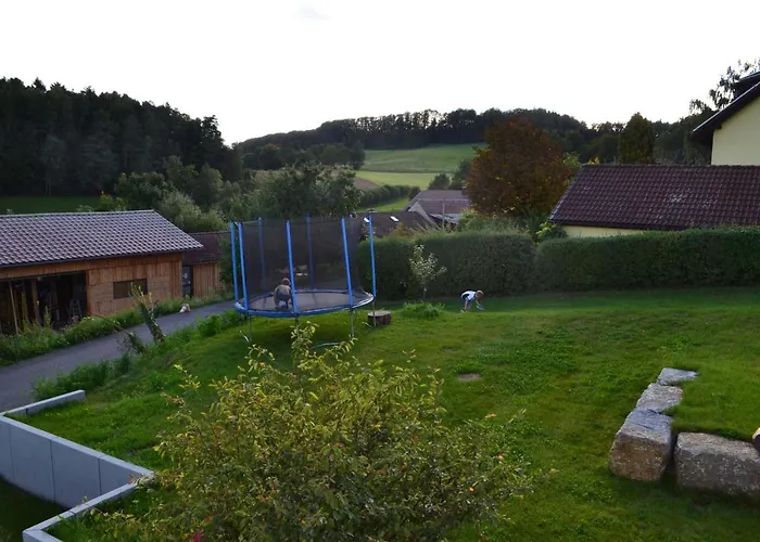Zirbenholzwohnung Lochau * Eckersdorf
